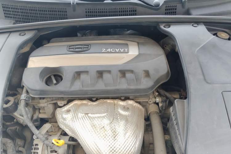 Used Geely Auto Emgrand GT 2015 2.4L Comfort Model Engine Bay