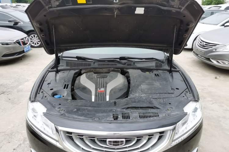 Used Geely Auto Emgrand GT 2015 1.8T Premium Model Engine Bay