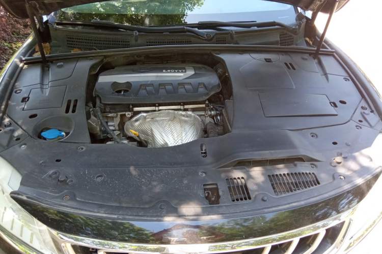 Used Geely Auto Emgrand GT 2015 2.4L Comfort Model Engine Bay