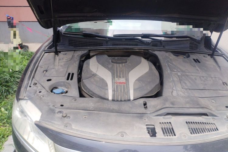 Used Geely Auto Emgrand GT 2015 1.8T Premium Model Engine Bay Right
