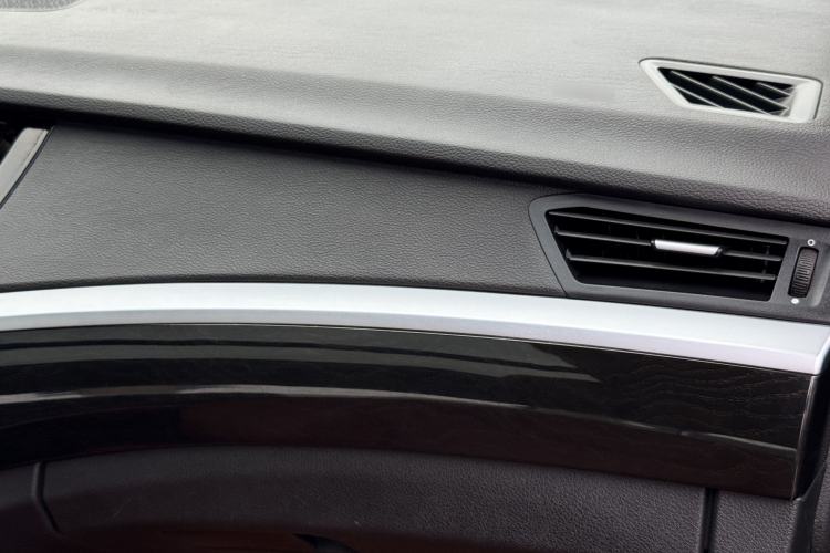 Used Geely Auto Emgrand GT 2015 1.8T Flagship Model Exterior 3
