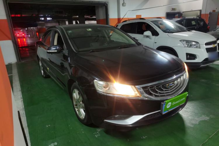 Used Geely Auto Emgrand GT 2015 2.4L Luxury Model Front Right 45 Deg