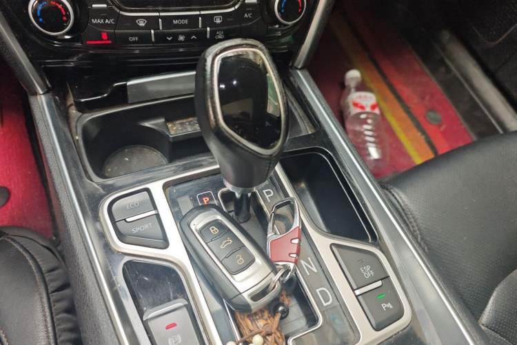 Used Geely Auto Emgrand GT 2015 2.4L Luxury Model Gear Lever