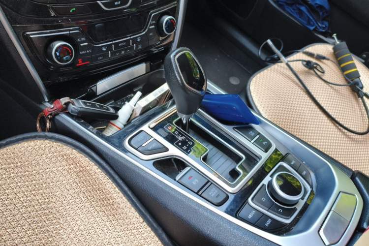 Used Geely Auto Emgrand GT 2015 1.8T Comfort Model Gear Lever