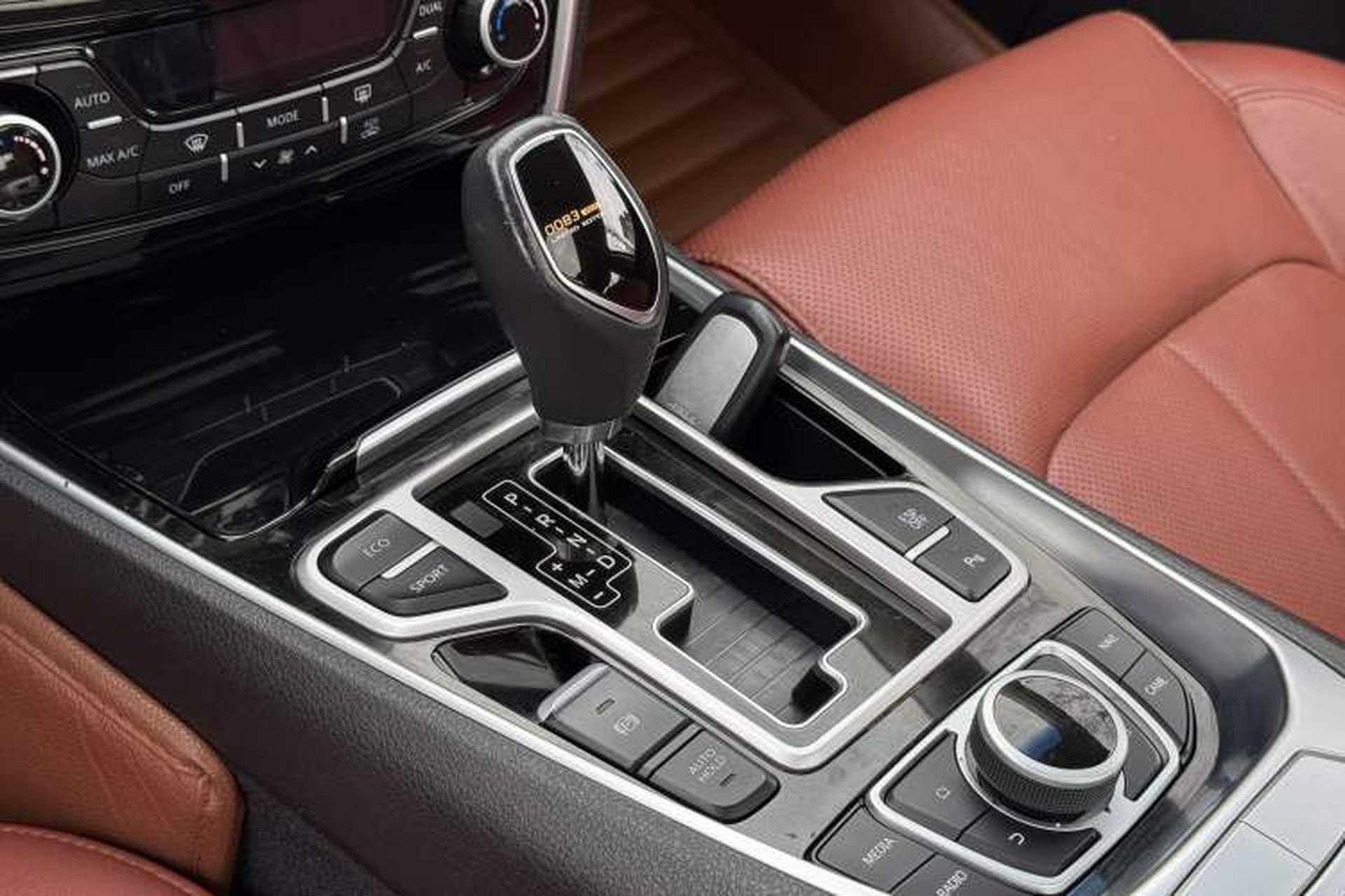 Used Geely Auto Emgrand GT 2015 1.8T Flagship Model Gear Lever