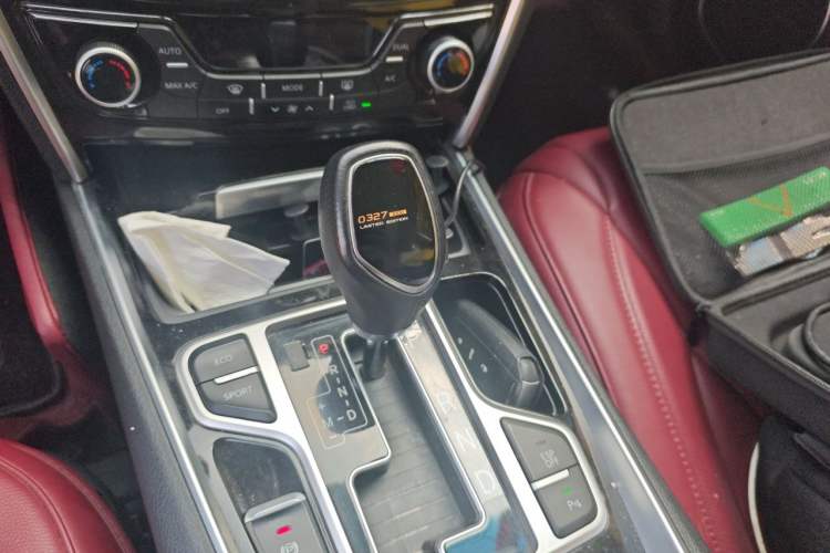 Used Geely Auto Emgrand GT 2015 Diplomatic Limited Edition 1.8T Premium Model Gear Lever
