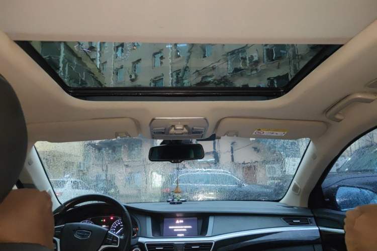 Used Geely Auto Emgrand GT 2015 2.4L Standard Edition Headliner