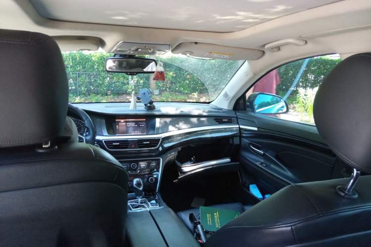 Used Geely Auto Emgrand GT 2015 2.4L Comfort Model Headliner