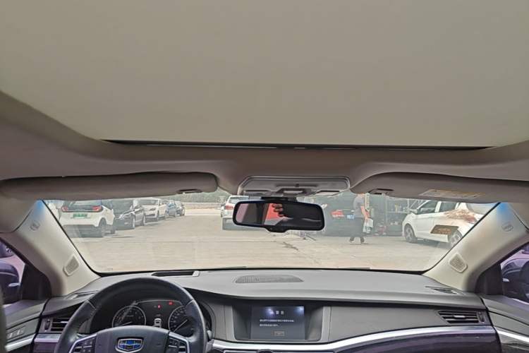 Used Geely Auto Emgrand GT 2015 1.8T Flagship Model Headliner