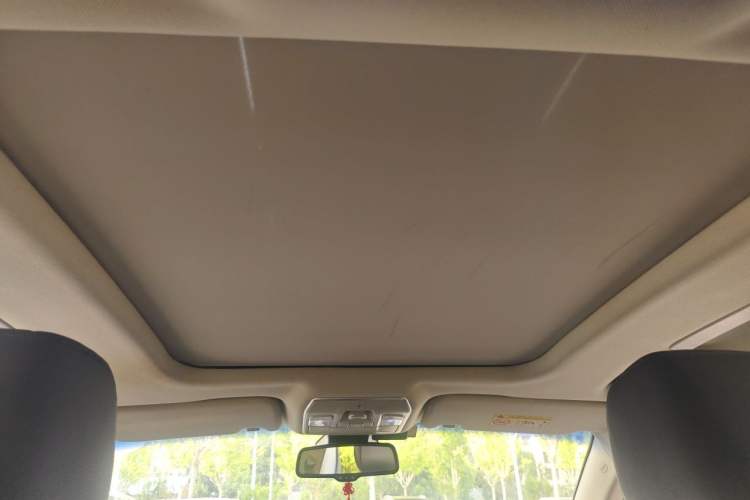 Used Geely Auto Emgrand GT 2015 1.8T Flagship Model Headliner