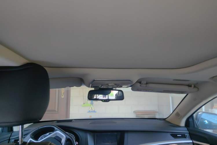 Used Geely Auto Emgrand GT 2015 1.8T Flagship Model Headliner