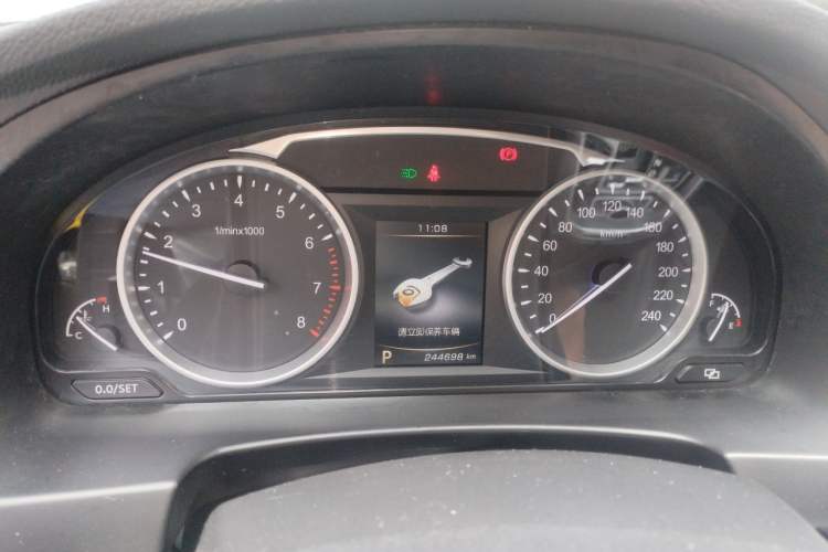 Used Geely Auto Emgrand GT 2015 1.8T Premium Model Instrument Cluster