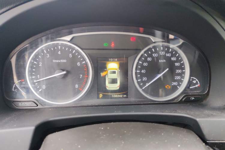 Used Geely Auto Emgrand GT 2015 1.8T Comfort Model Instrument Cluster
