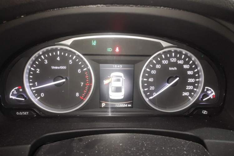 Used Geely Auto Emgrand GT 2015 1.8T Flagship Model Instrument Cluster