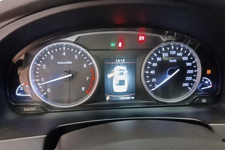 Used Geely Auto Emgrand GT 2015 1.8T Flagship Model Instrument Cluster