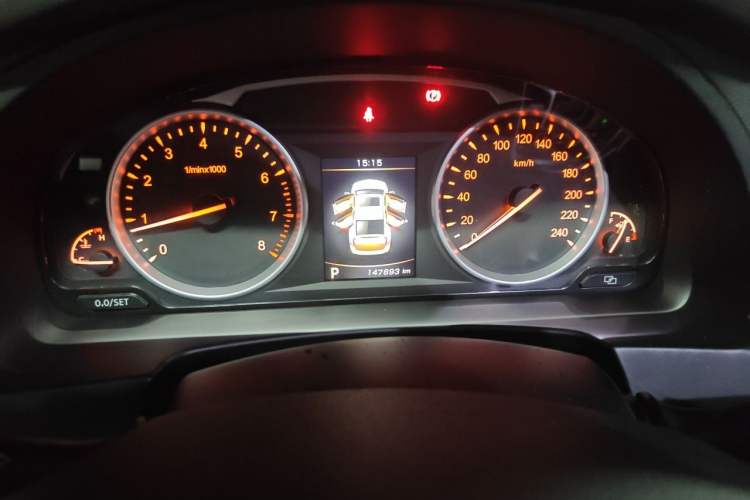 Used Geely Auto Emgrand GT 2015 1.8T Comfort Model Instrument Cluster