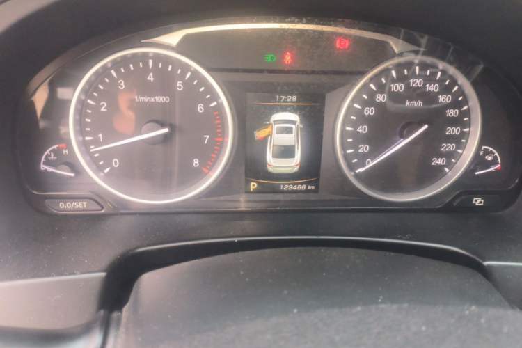 Used Geely Auto Emgrand GT 2015 1.8T Flagship Model Instrument Cluster