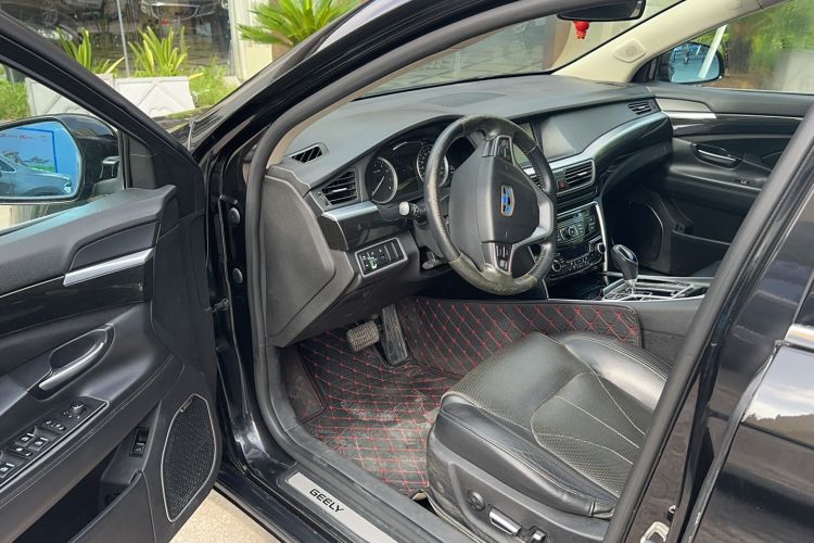 Used Geely Auto Emgrand GT 2015 2.4L Comfort Model Interior 2