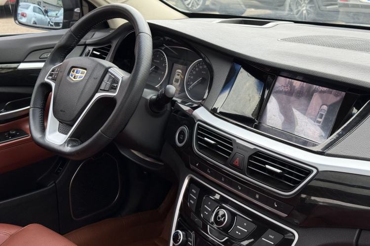 Used Geely Auto Emgrand GT 2015 1.8T Flagship Model Interior 2