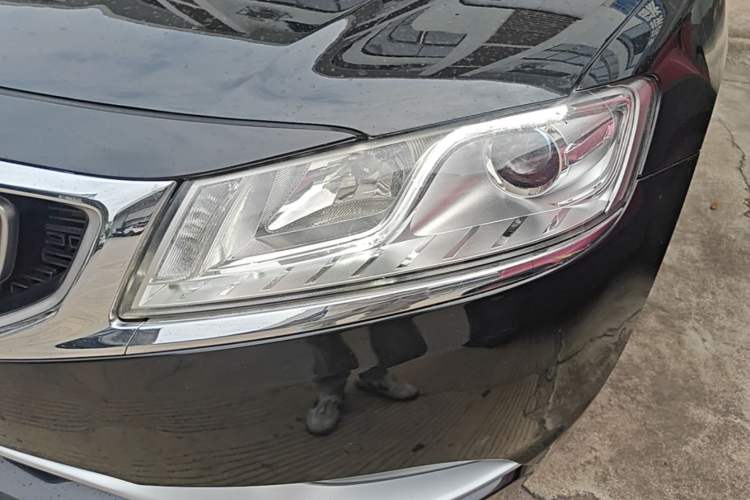 Used Geely Auto Emgrand GT 2015 1.8T Flagship Model Left Front Headlight