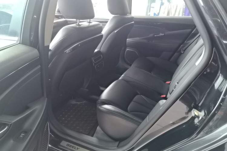 Used Geely Auto Emgrand GT 2015 2.4L Comfort Model Left Rear Seat