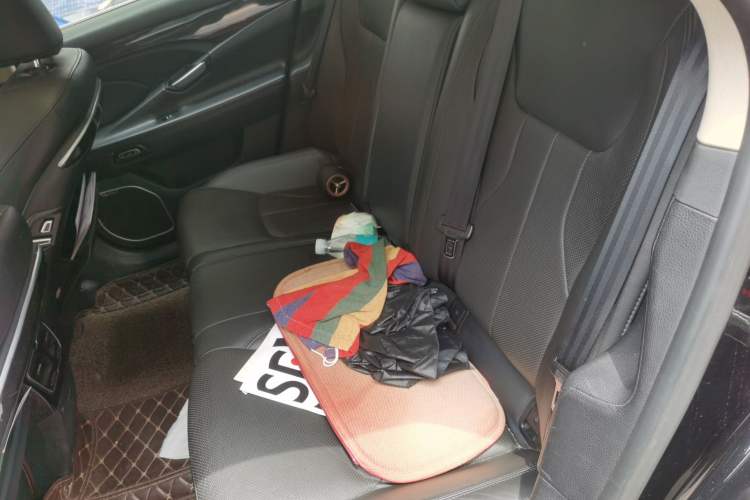 Used Geely Auto Emgrand GT 2015 1.8T Flagship Model Left Rear Seat
