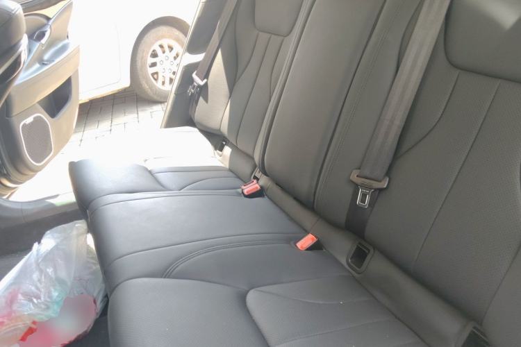 Used Geely Auto Emgrand GT 2015 2.4L Comfort Model Left Rear Seat