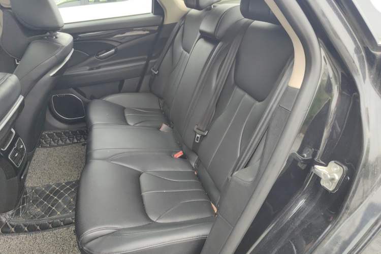Used Geely Auto Emgrand GT 2015 1.8T Luxury Model Left Rear Seat