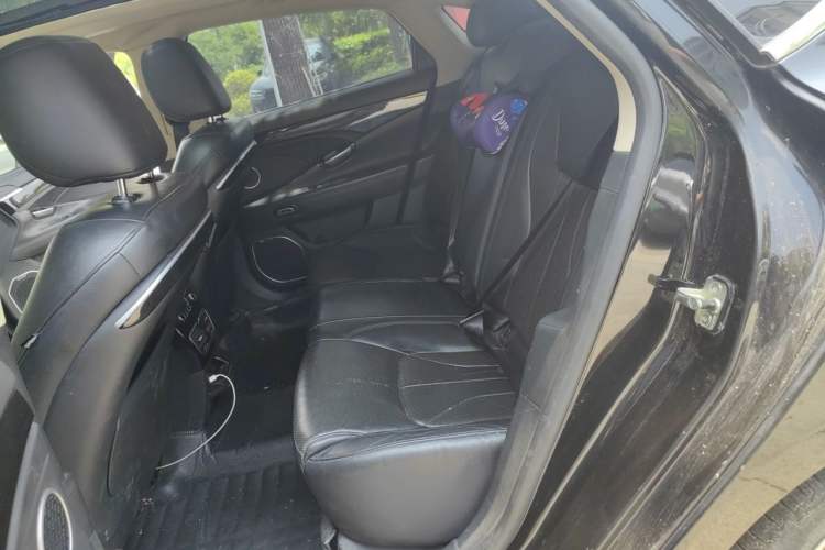 Used Geely Auto Emgrand GT 2015 1.8T Flagship Model Left Rear Seat