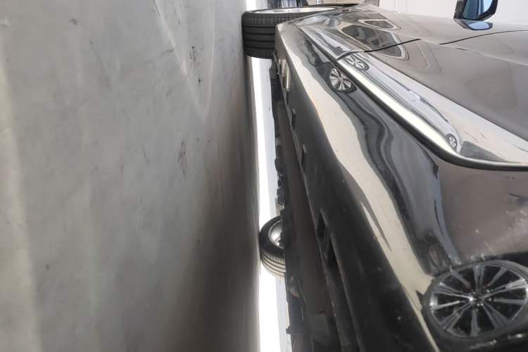 Used Geely Auto Emgrand GT 2015 1.8T Flagship Model Left Side Sill