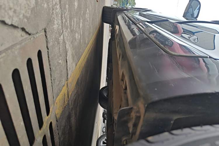 Used Geely Auto Emgrand GT 2015 1.8T Flagship Model Left Side Sill