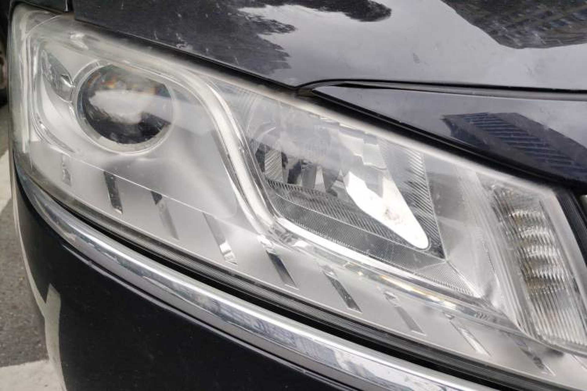 Used Geely Auto Emgrand GT 2015 1.8T Flagship Model Right Front Headlight
