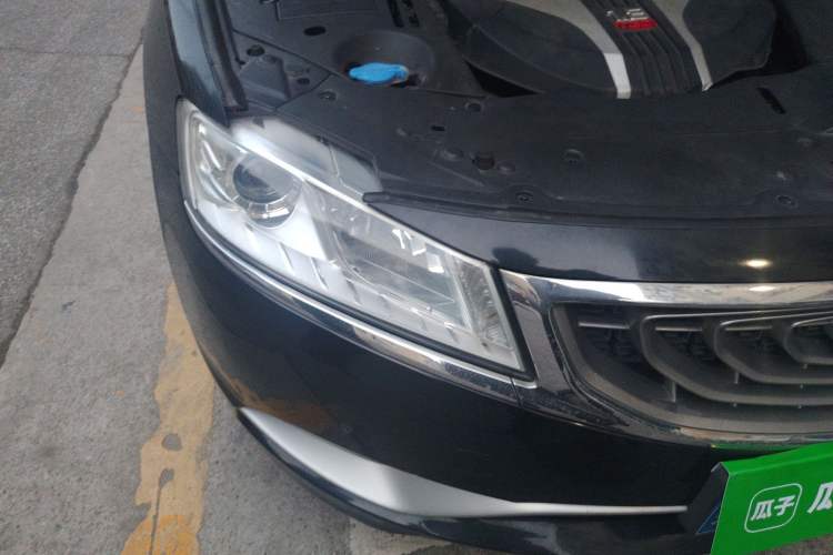 Used Geely Auto Emgrand GT 2015 1.8T Comfort Model Right Front Headlight