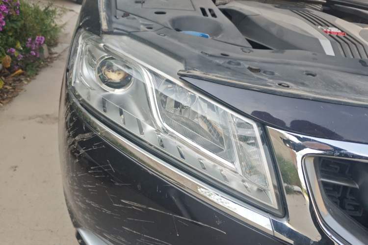 Used Geely Auto Emgrand GT 2015 Diplomatic Limited Edition 1.8T Premium Model Right Front Headlight