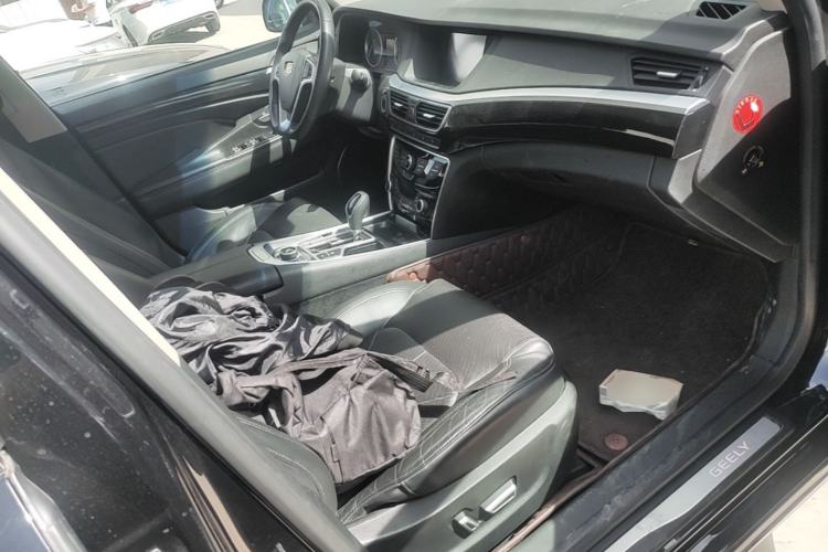 Used Geely Auto Emgrand GT 2015 1.8T Flagship Model Right Front Seat