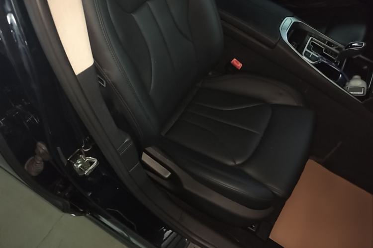 Used Geely Auto Emgrand GT 2015 2.4L Comfort Model Right Front Seat