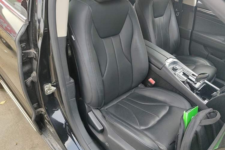 Used Geely Auto Emgrand GT 2015 2.4L Luxury Model Right Front Seat