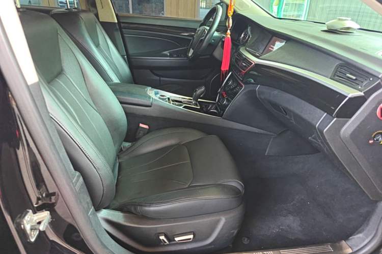 Used Geely Auto Emgrand GT 2015 1.8T Flagship Model Right Front Seat