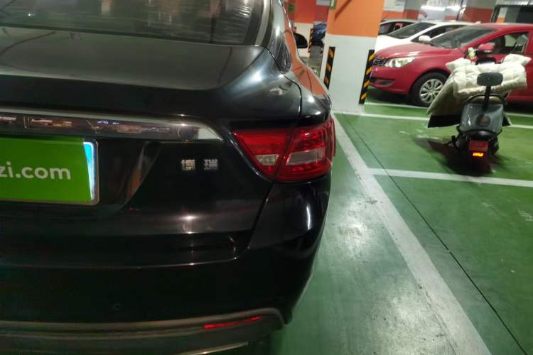 Used Geely Auto Emgrand GT 2015 2.4L Luxury Model Right Rear Taillight