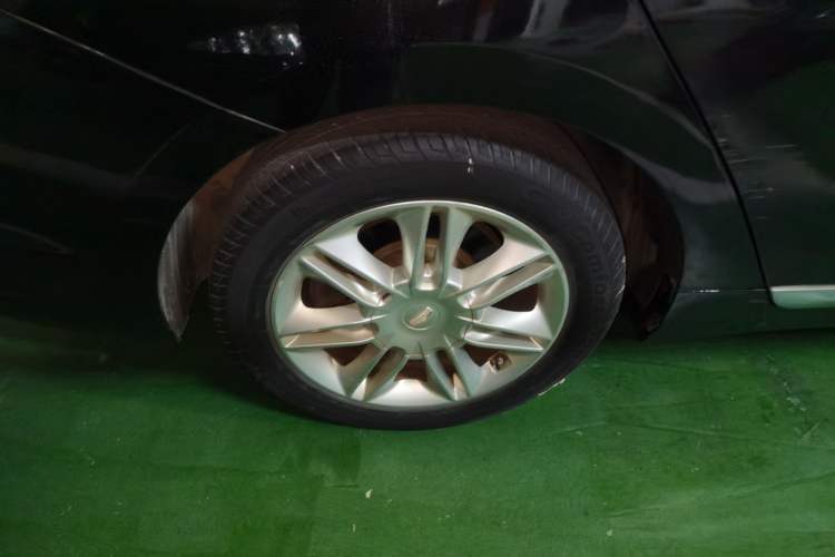 Used Geely Auto Emgrand GT 2015 2.4L Luxury Model Right Rear Wheel Hub