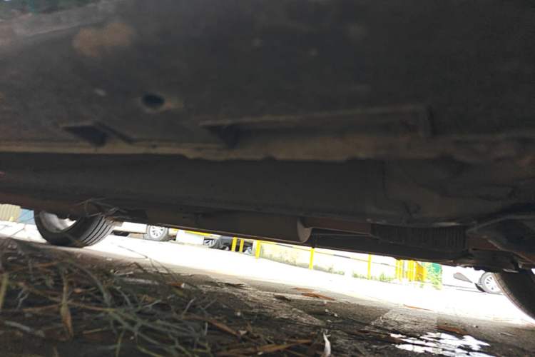 Used Geely Auto Emgrand GT 2015 1.8T Premium Model Right Side Sill