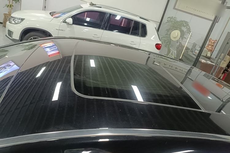 Used Geely Auto Emgrand GT 2015 1.8T Premium Model Roof