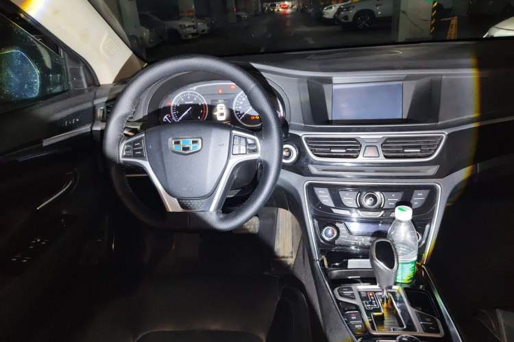 Used Geely Auto Emgrand GT 2015 1.8T Premium Model Steering Wheel