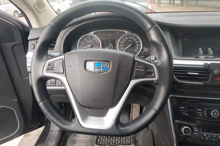 Used Geely Auto Emgrand GT 2015 2.4L Standard Edition Steering Wheel