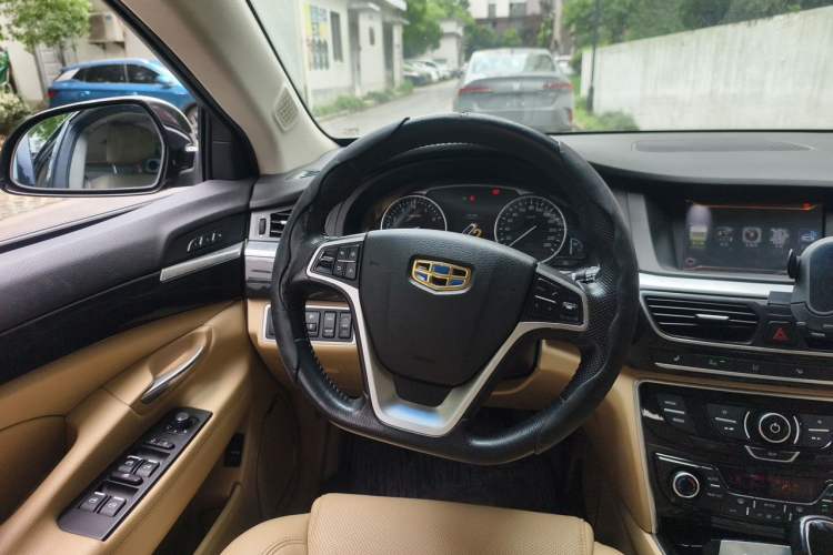 Used Geely Auto Emgrand GT 2015 1.8T Flagship Model Steering Wheel