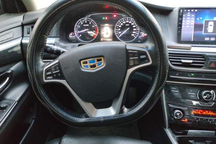 Used Geely Auto Emgrand GT 2015 1.8T Flagship Model Steering Wheel
