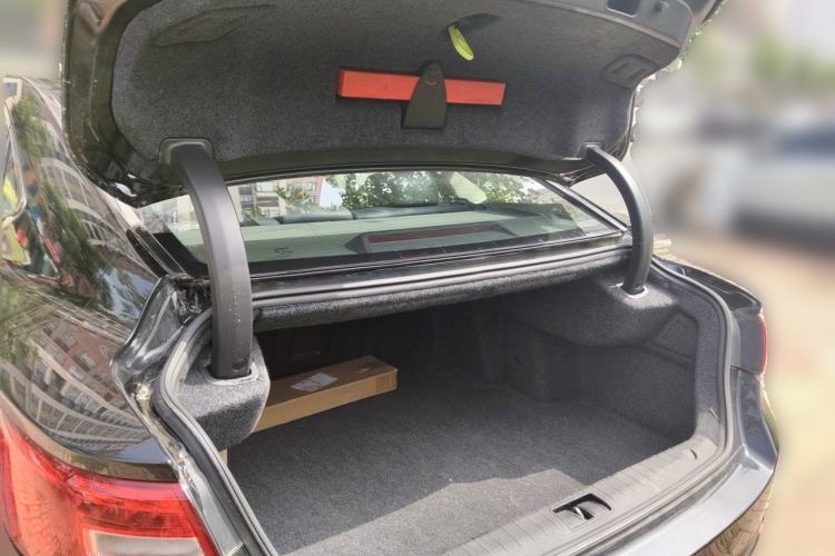Used Geely Auto Emgrand GT 2015 2.4L Comfort Model Trunk