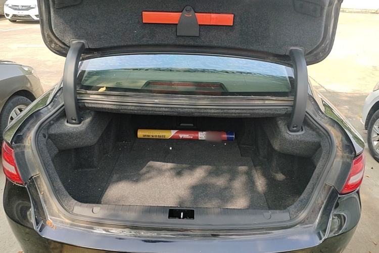 Used Geely Auto Emgrand GT 2015 2.4L Luxury Model Trunk