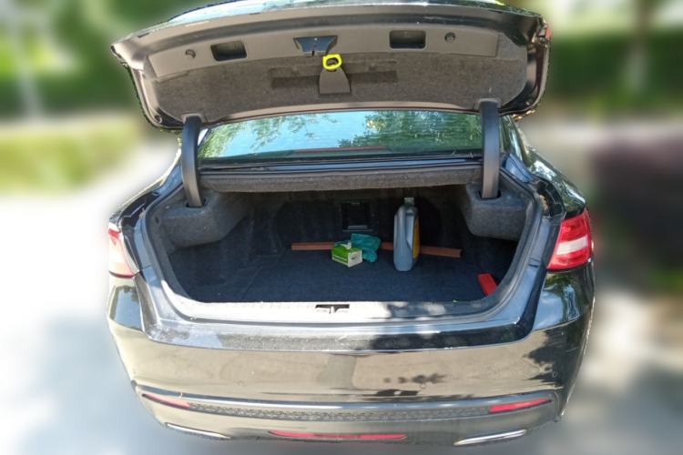 Used Geely Auto Emgrand GT 2015 2.4L Comfort Model Trunk