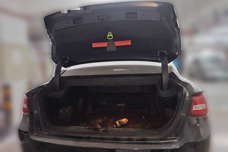 Used Geely Auto Emgrand GT 2015 2.4L Comfort Model Trunk